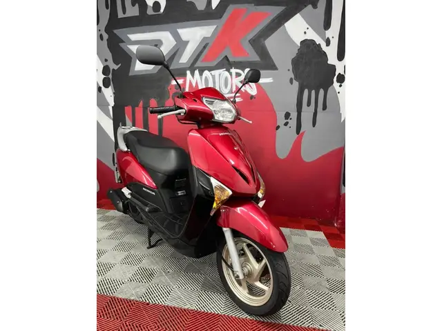 Moto Honda LEAD 2013 110
