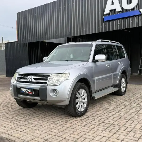 Carro Mitsubishi Pajero Full 2011 3.8 V6 5D HPE 4WD