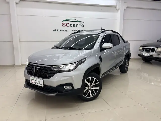 Carro Fiat Strada 2023 Volcano 1.3 CD (Flex)