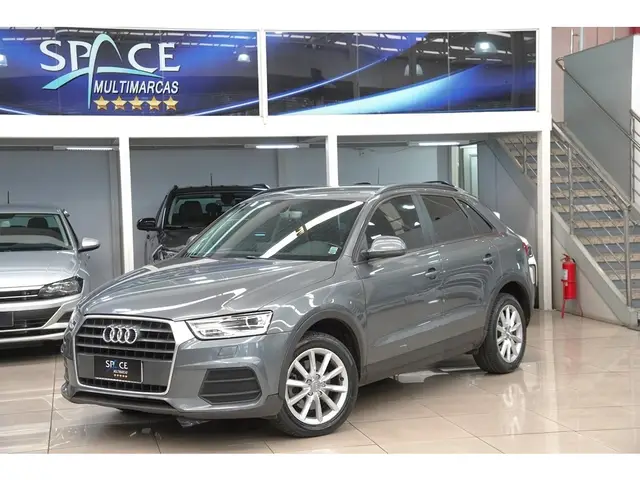 Carro Audi Q3 2017 1.4 TFSI Attraction S Tronic