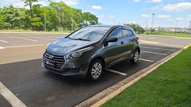 Carro Hyundai HB20 2017 1.0 Comfort Plus (Flex)