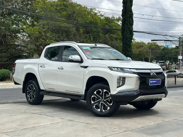 Carro Mitsubishi L200 Triton 2024 Sport HPE-S 2.4