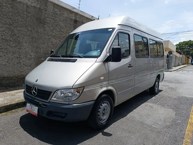 Carro Mercedes-Benz Sprinter 2011 413 VAN Luxo 2.2 16 e 20L Dies