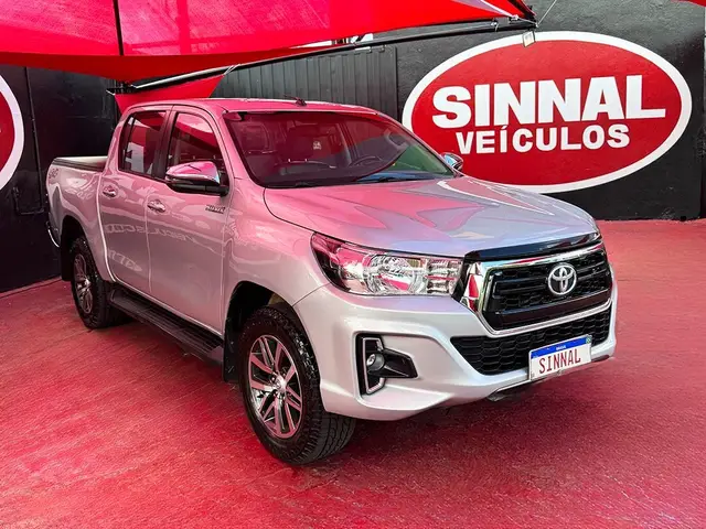 Carro Toyota Hilux Cabine Dupla 2019 Hilux 2.8 16v TDI SRV CD 4x4 (Aut)