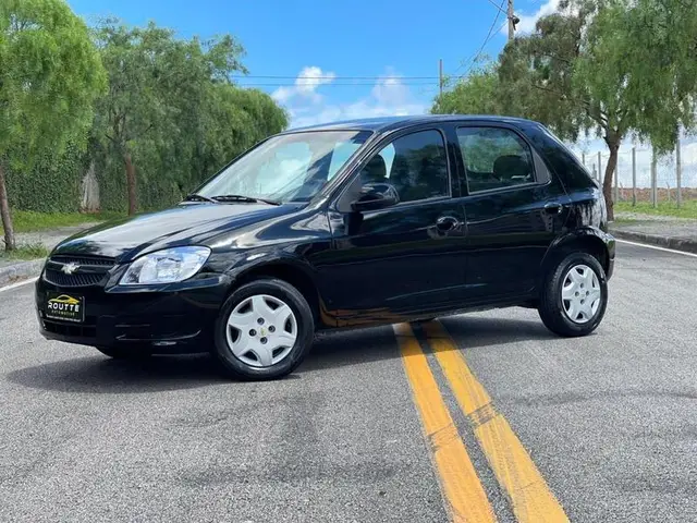 Carro Chevrolet Celta 2013 LT 1.0 (Flex)