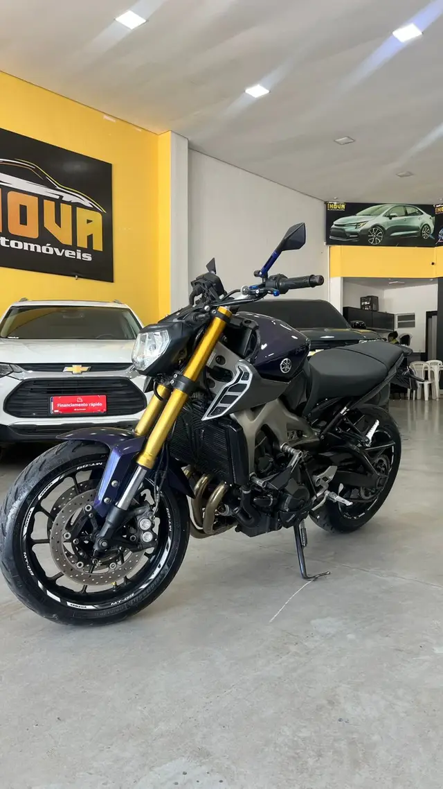 Moto Yamaha MT-09  2015 ABS
