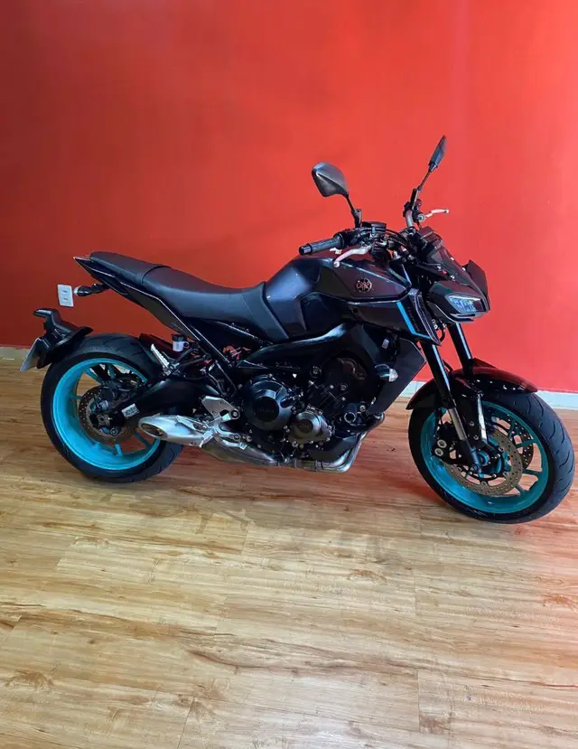 Moto Yamaha MT-09  2025 ABS