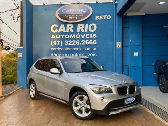 Carro BMW X1 2012 2.0 sDrive18i Top (Aut)