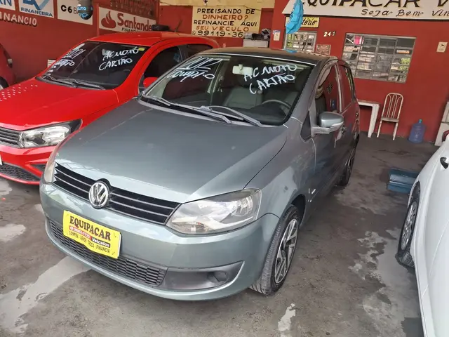 Carro Volkswagen Fox 2012 1.6 VHT (Flex)