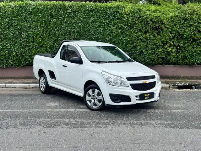 Carro Chevrolet Montana 2020 LS 1.4 (Flex)