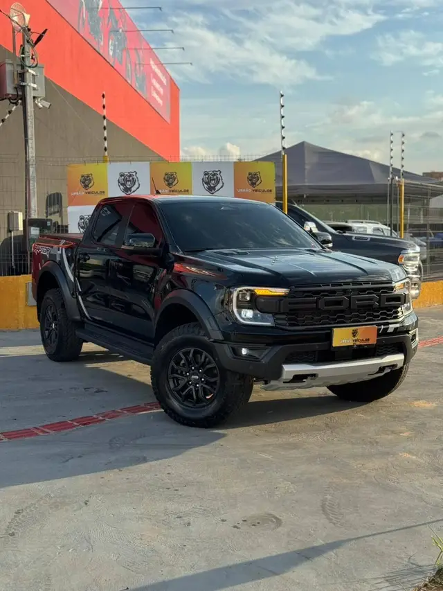 Carro Ford Ranger Cabine Dupla 2024 Ranger Raptor 3.0 V6 Bi-Turbo 4WD AUT.