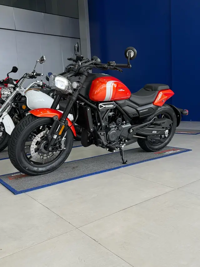 Moto Shineray SBM 600C 2026 ABS