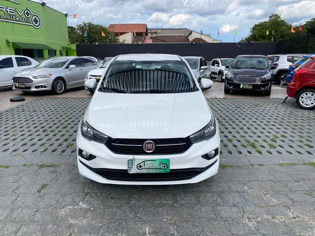 Carro Fiat Cronos 2020 1.8 Precision E.Torq AT6 (Flex)