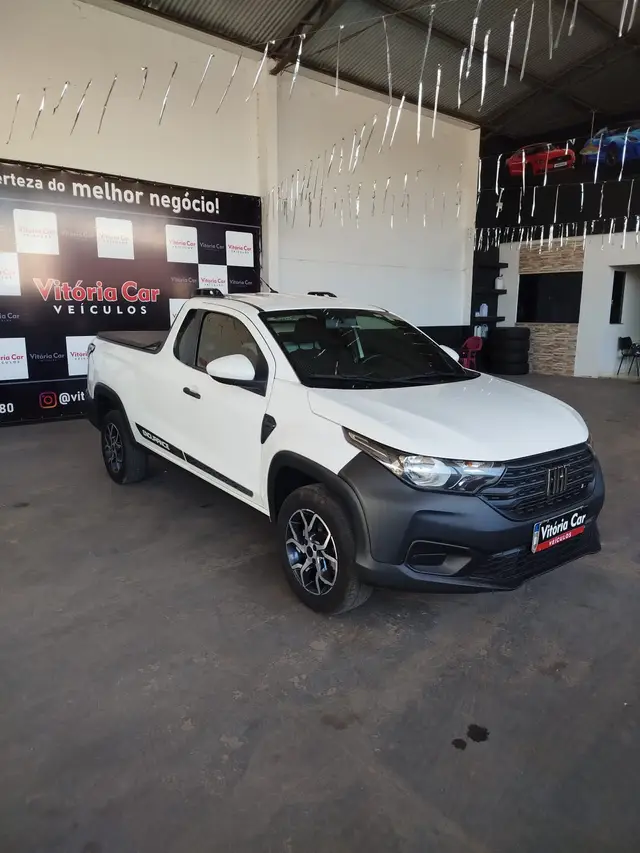 Carro Fiat Strada 2021 Endurance 1.4 CS (Flex)