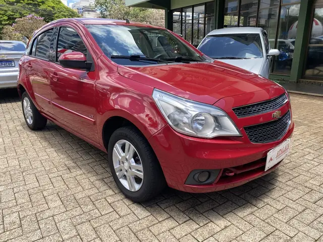 Carro Chevrolet Agile 2011 LTZ 1.4 8V (Flex)