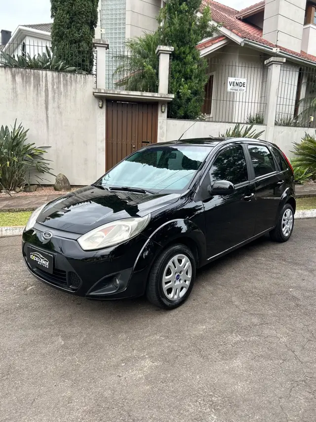 Carro Ford Fiesta Hatch 2013 SE Rocam 1.6 (Flex)