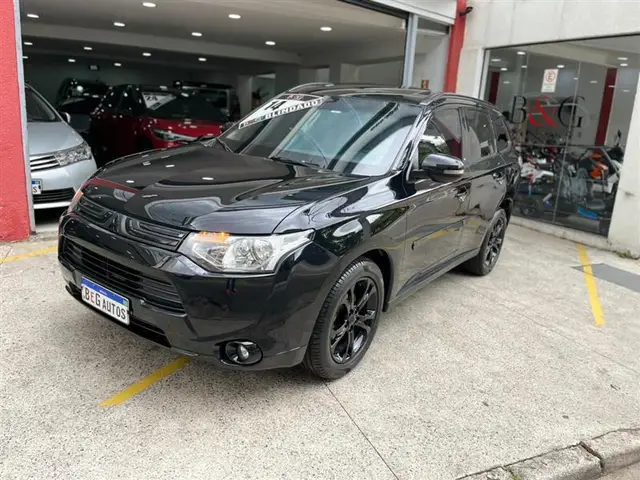 Carro Mitsubishi Outlander 2014 2.0 16V CVT