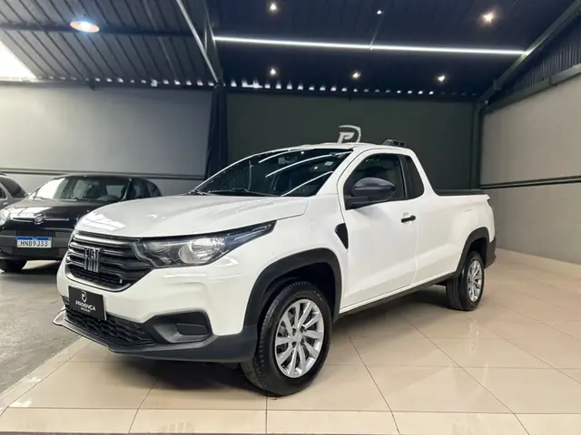 Carro Fiat Strada 2023 Endurance 1.4 Cabine Plus (Flex)