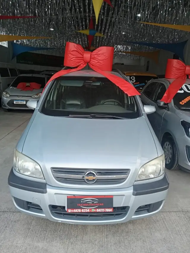 Carro Chevrolet Zafira 2011 Comfort 2.0 (Flex)
