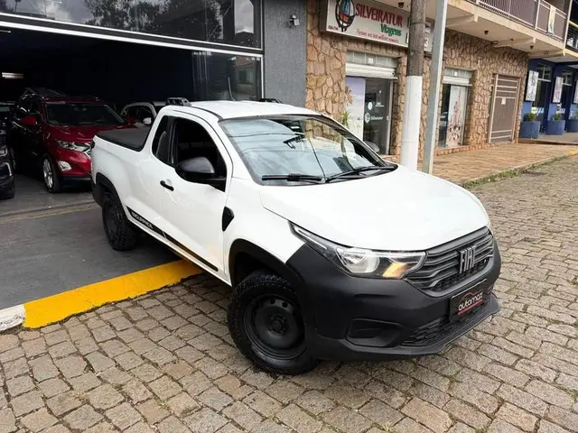 Carro Fiat Strada 2021 Endurance 1.4 CS (Flex)