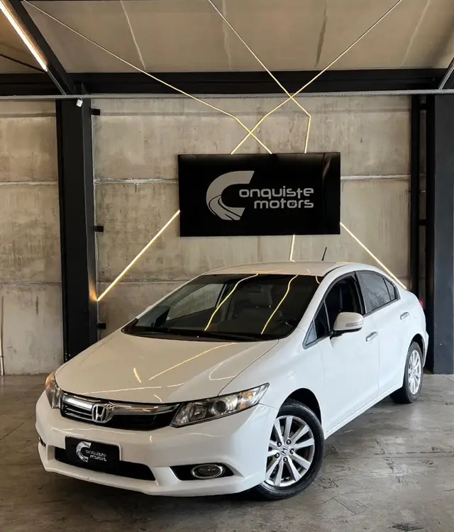 Carro Honda Civic 2014 New  LXR 2.0 i-VTEC (Aut) (Flex)