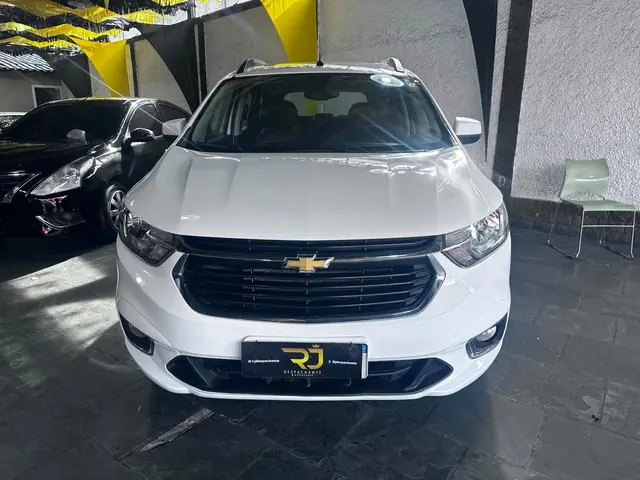 Carro Chevrolet Spin 2023 Premier 1.8 (Aut.)