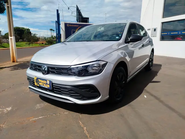 Carro Volkswagen Polo 2025 Track 1.0 Flex 12V 5p