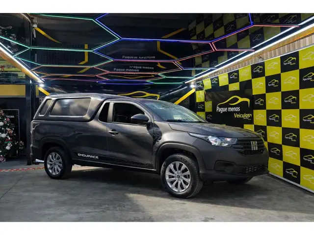 Carro Fiat Strada 2023 Endurance 1.4 Cabine Plus (Flex)