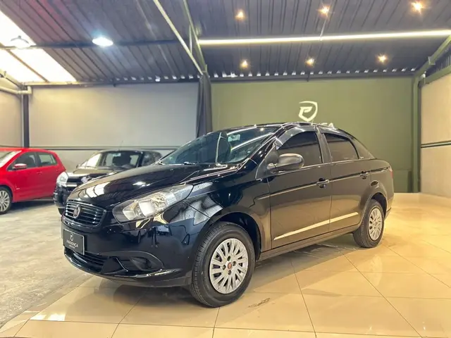Carro Fiat Grand Siena 2021 1.4 Flex