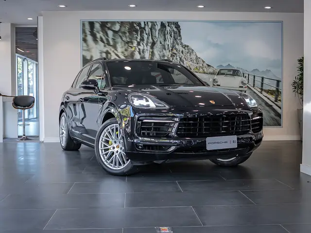 Carro Porsche Cayenne 2021 3.0 V6 462cv (Híbrido)