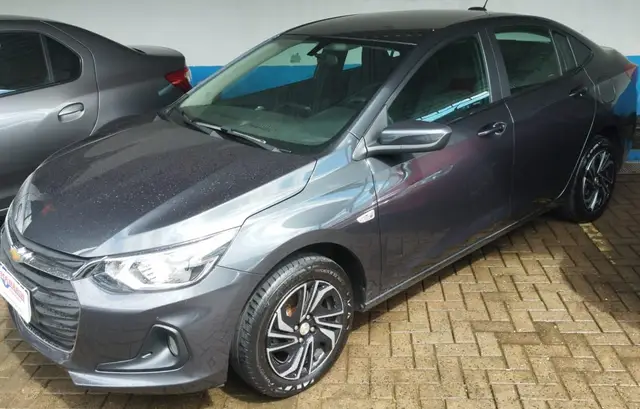 Carro Chevrolet Onix Plus 2025 LT 1.0