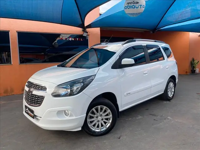 Carro Chevrolet Spin 2016 LT 5S 1.8 (Aut) (Flex)
