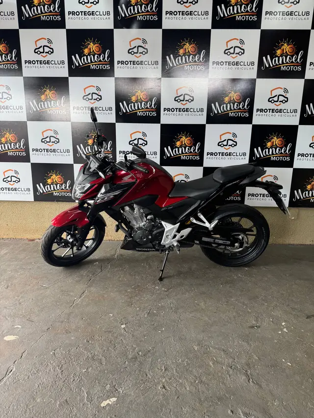 Moto Honda CB 300F Twister 2025 (ABS)