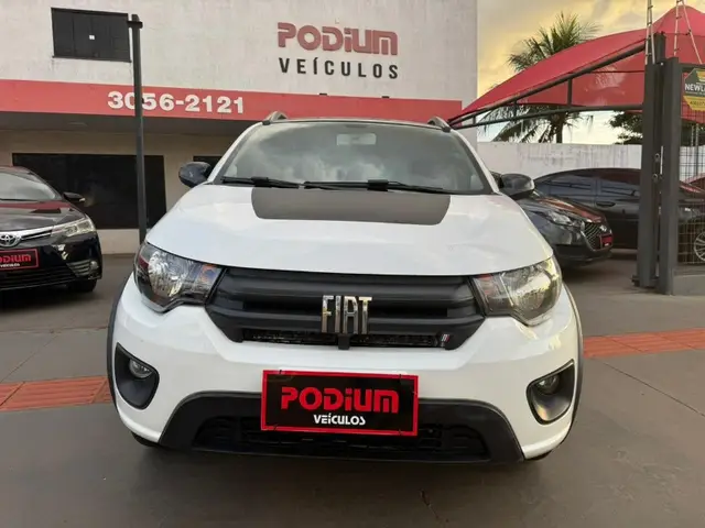 Carro Fiat Mobi 2021 Trekking 1.0 (Flex)