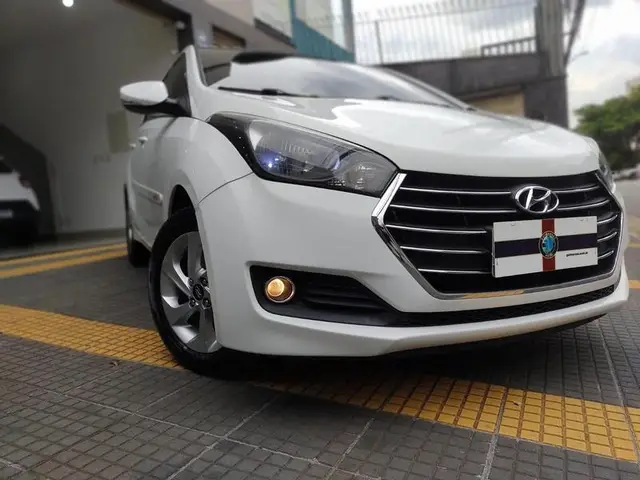 Carro Hyundai HB20S 2016 1.6 Comfort Plus (Aut) (Flex)