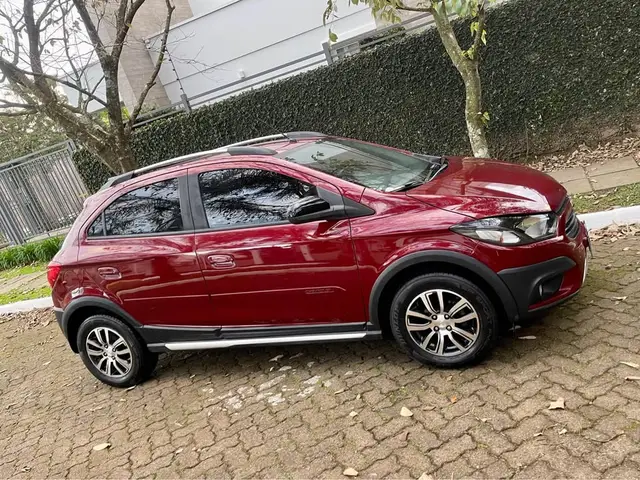 Carro Chevrolet Onix 2018 1.4 Activ SPE/4 (Aut)