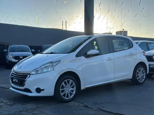 Carro Peugeot 208 2015 Active 1.5 8V (Flex)