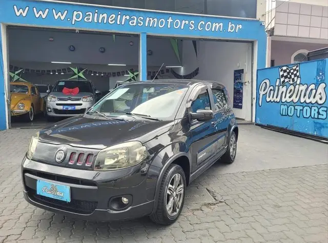 Carro Fiat Uno 2012 Sporting 1.4 8V (Flex) 4p