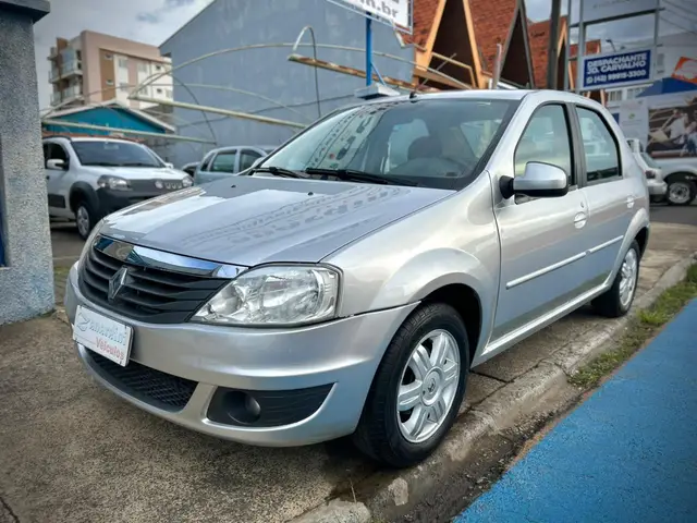 Carro Renault Logan 2011 Expression 1.6 8V Hi-Torque (flex)