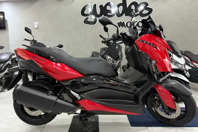 Moto Yamaha XMax 2023 ABS