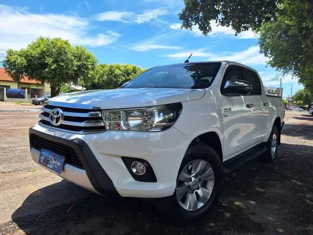 Carro Toyota Hilux Cabine Dupla 2018 Hilux 2.7 SR CD 4x2 (Flex)