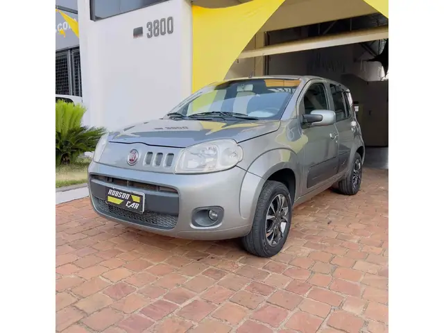 Carro Fiat Uno 2011 Vivace 1.0 8V (Flex) 4p