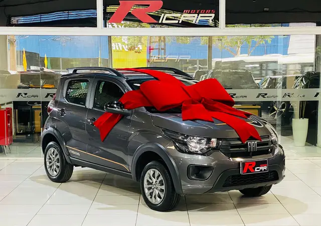 Carro Fiat Mobi 2024 Trekking 1.0