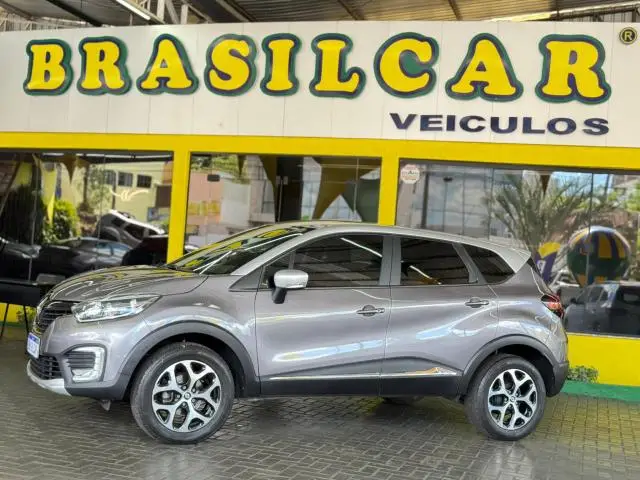 Carro Renault Captur 2021 BOSE 1.6 16v SCe CVT (Flex)