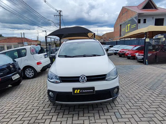 Carro Volkswagen CrossFox 2012 1.6 VHT (Flex)