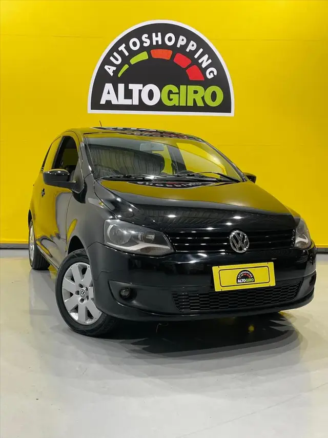 Carro Volkswagen Fox 2011 1.0 8V (Flex) 2p