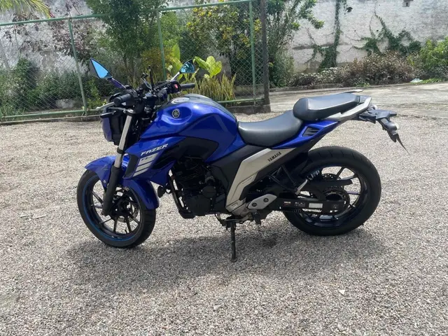Moto Yamaha Fazer FZ25 2023 ABS