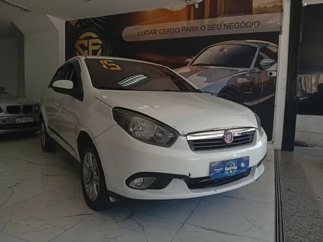 Carro Fiat Grand Siena 2015 Tetrafuel 1.4 8V