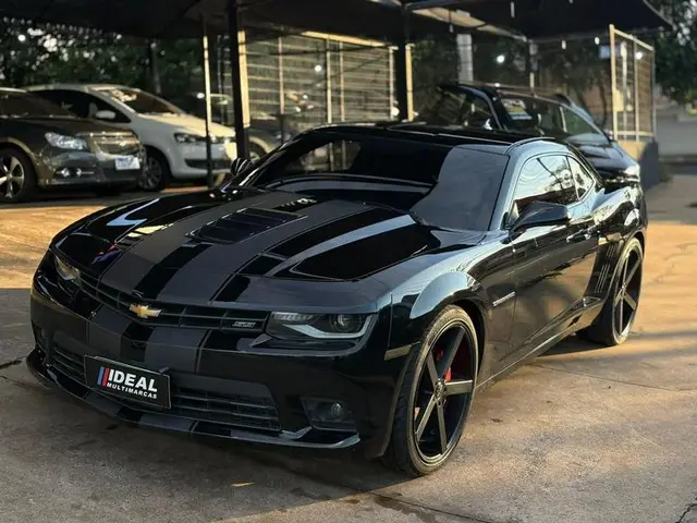 Carro Chevrolet Camaro 2014 SS 6.2