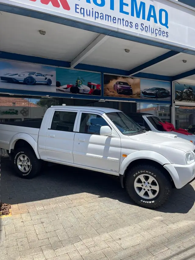Carro Mitsubishi L200 2012 GL 2.5 4X4